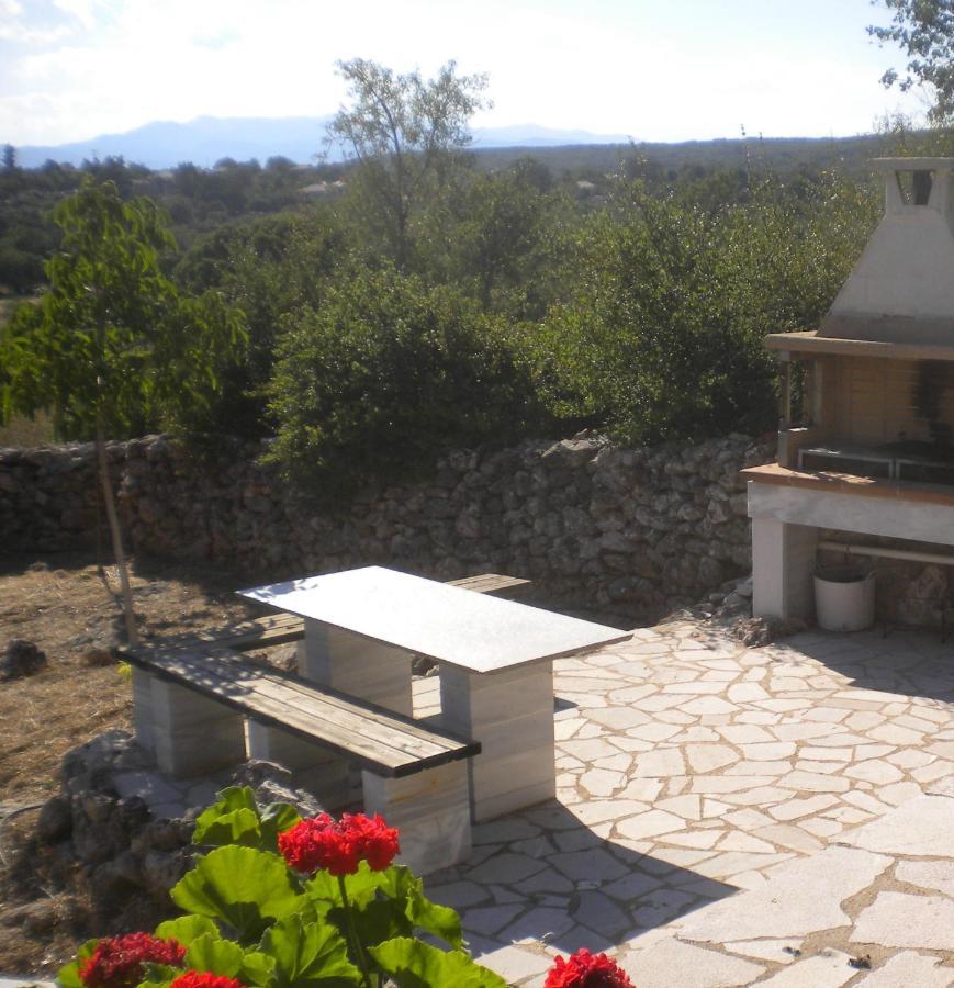 הוילה Stone House In A Quiet Landscape, Leonidion מראה חיצוני תמונה